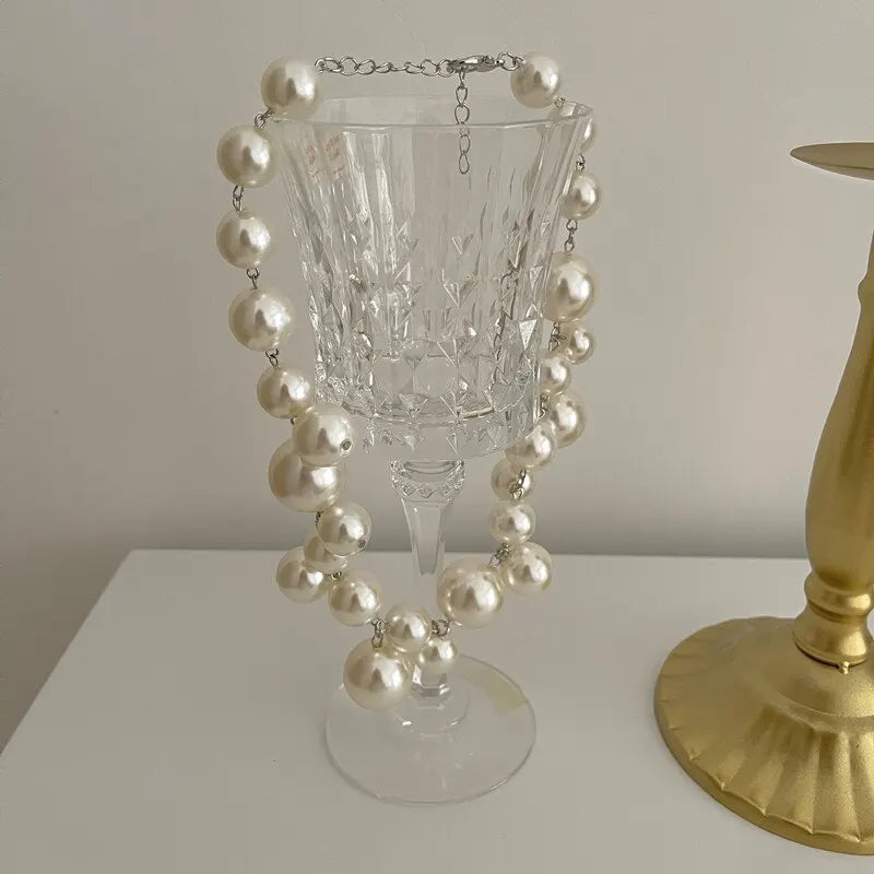 Chunky pearl necklace with drop detail