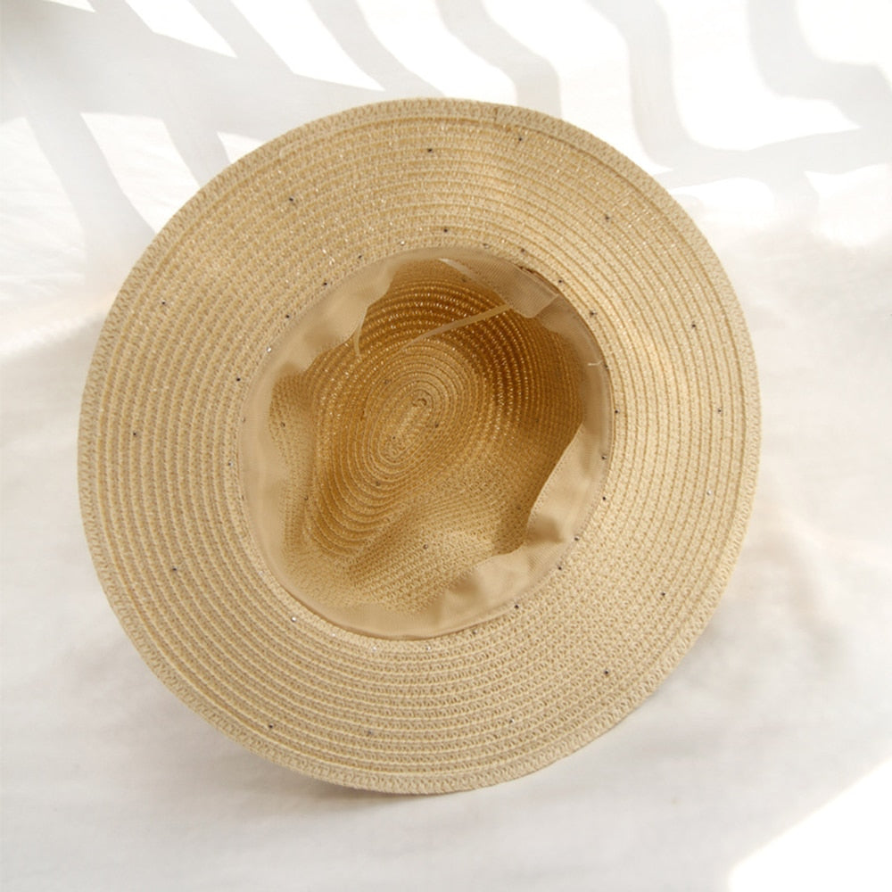 Elegant sun hat with pearl embellishments